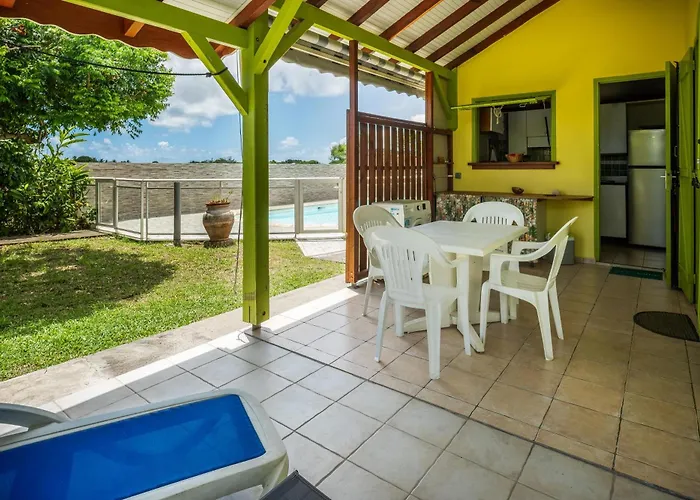 Villa Vanille - Maison Avec Piscine Partagee